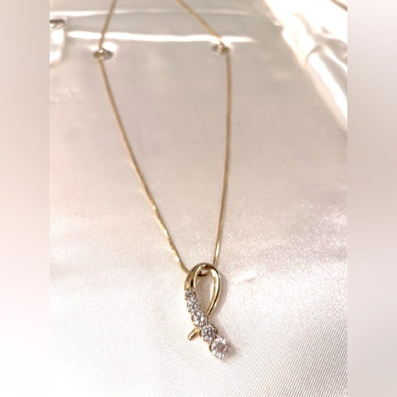 14k gold pendant with .80c diamonds, with 14k gold necklace - Picture 3 of 6